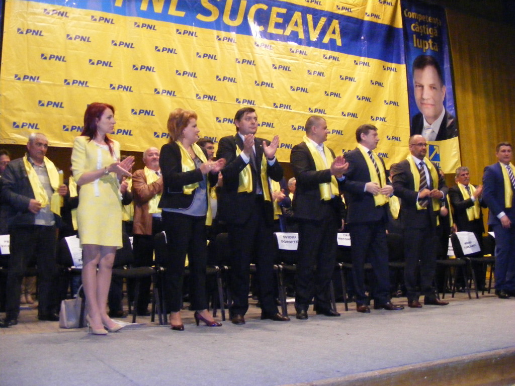 Crin Antonescu la Suceava 04.05.2014 (7)