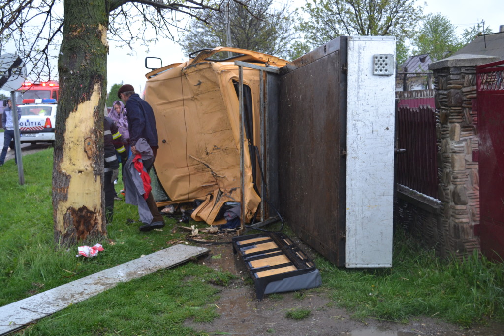 accident rutier Vadu MOldovei 04.05 (6)