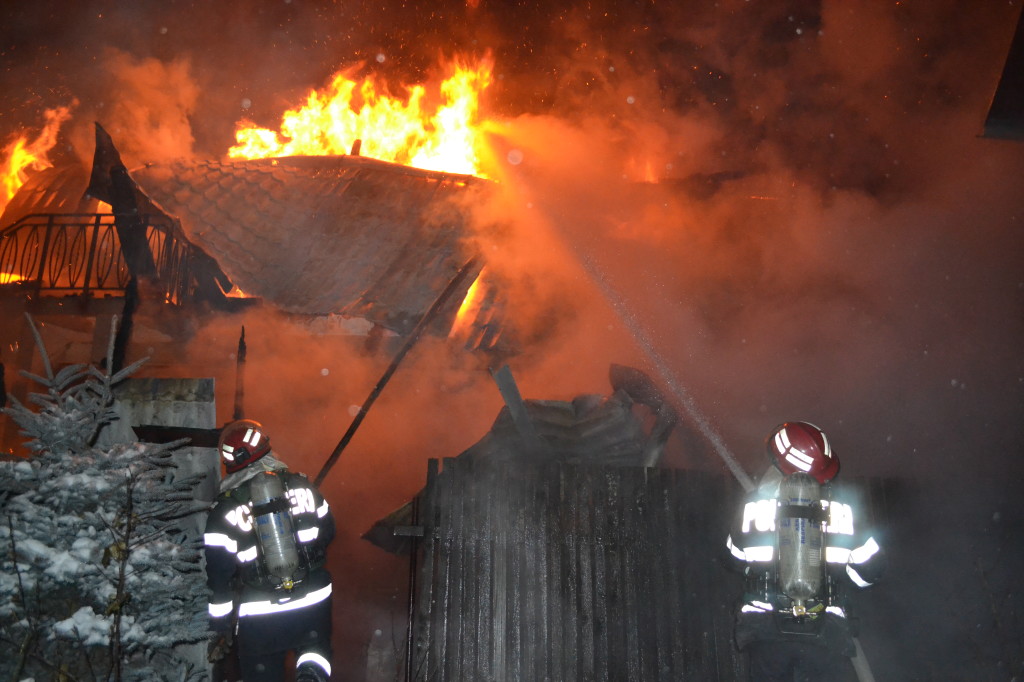 incendiu pensiunea Bogdaneasa 26.01 (4)